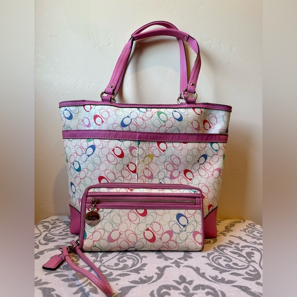 Coach Multicolor Signature C Tote AND Matching Wallet - Picture 2 of 12